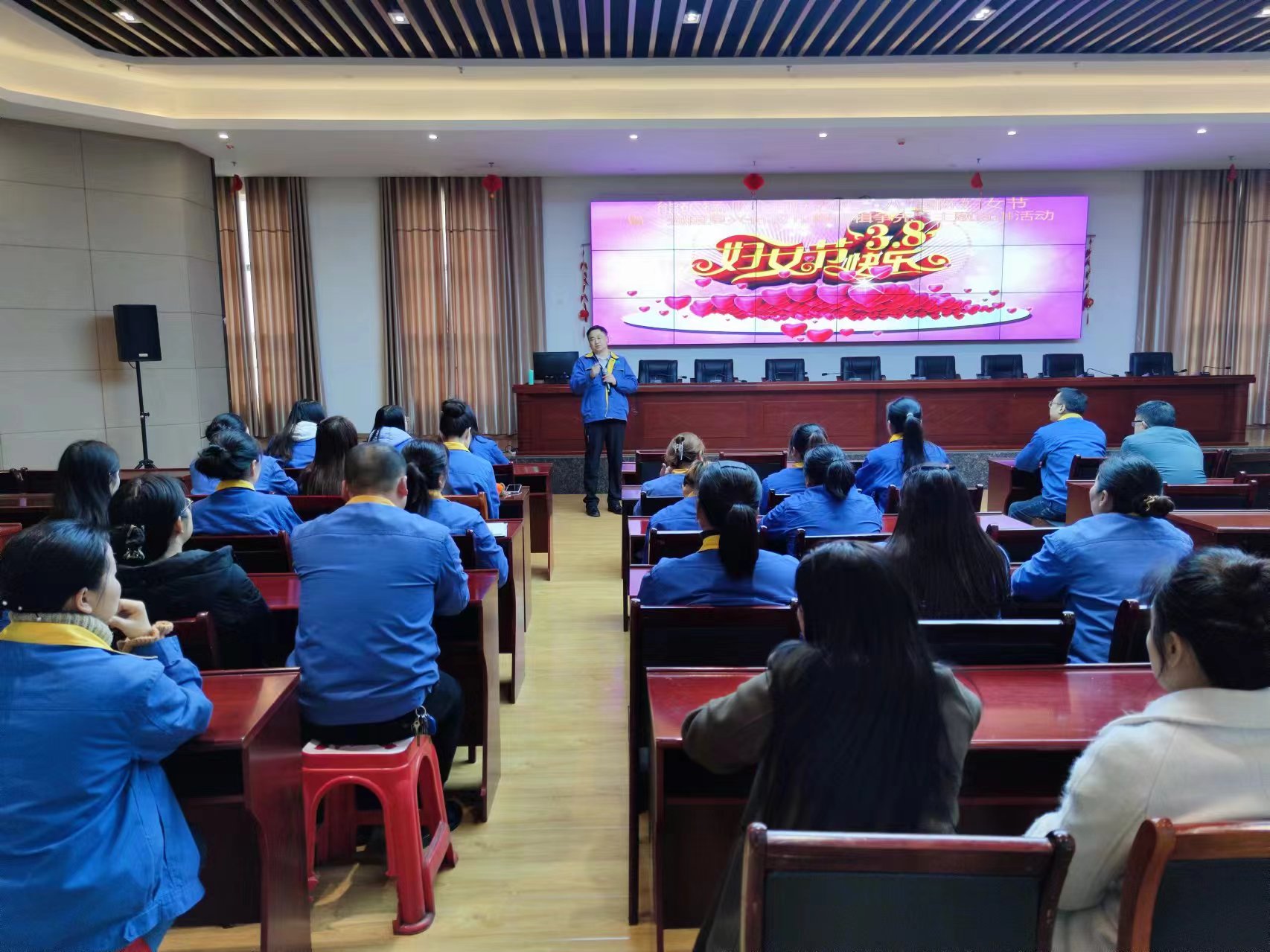 能礦錳業開展“三八”國際勞動婦女節紀念活動