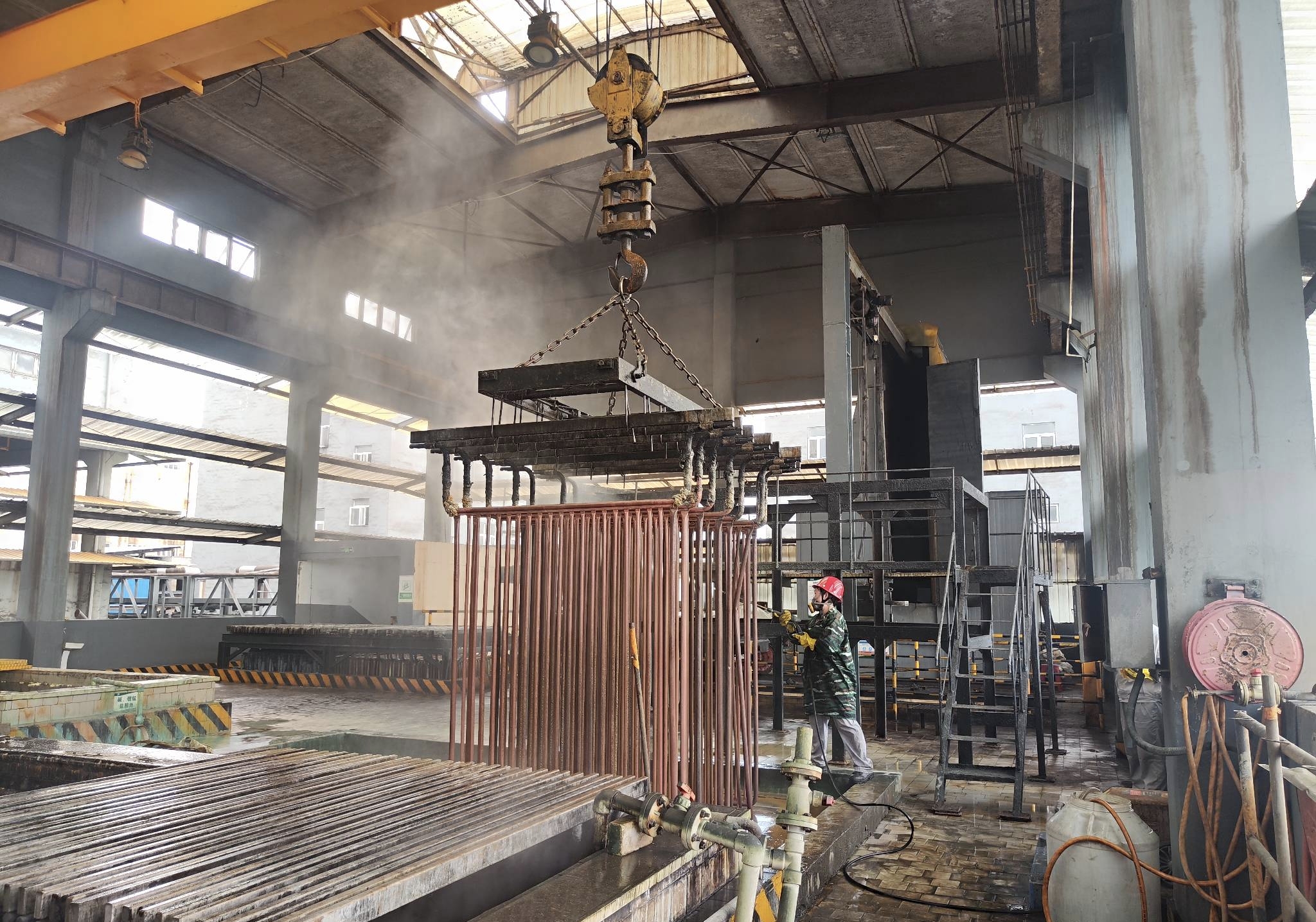 【國慶中秋我在崗】能礦錳業：“雙節”穩產保供“不打烊”